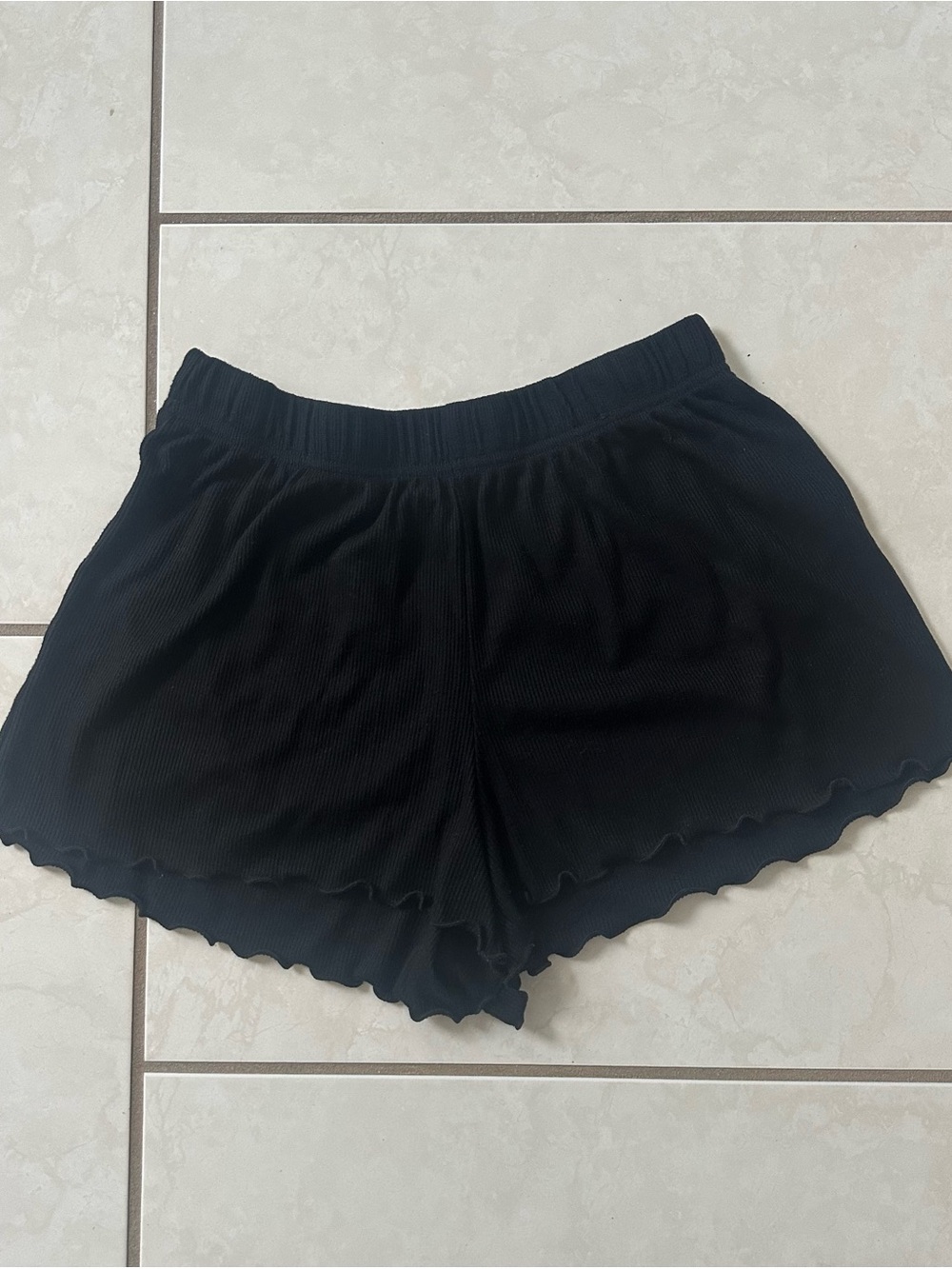 Primark Black Ribbed Scallop-Hem Lounge Shorts